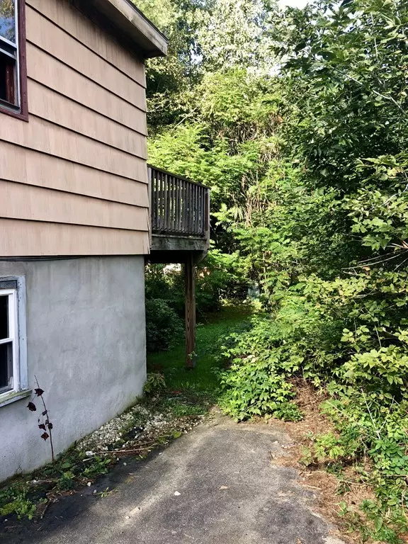Pittsfield, MA 01201,261 Highland Ave