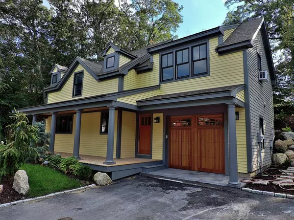 7 Hat Trick Drive, Plymouth, MA 02360