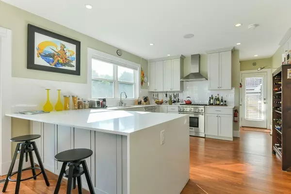 Boston, MA 02125,9 Southview St #1