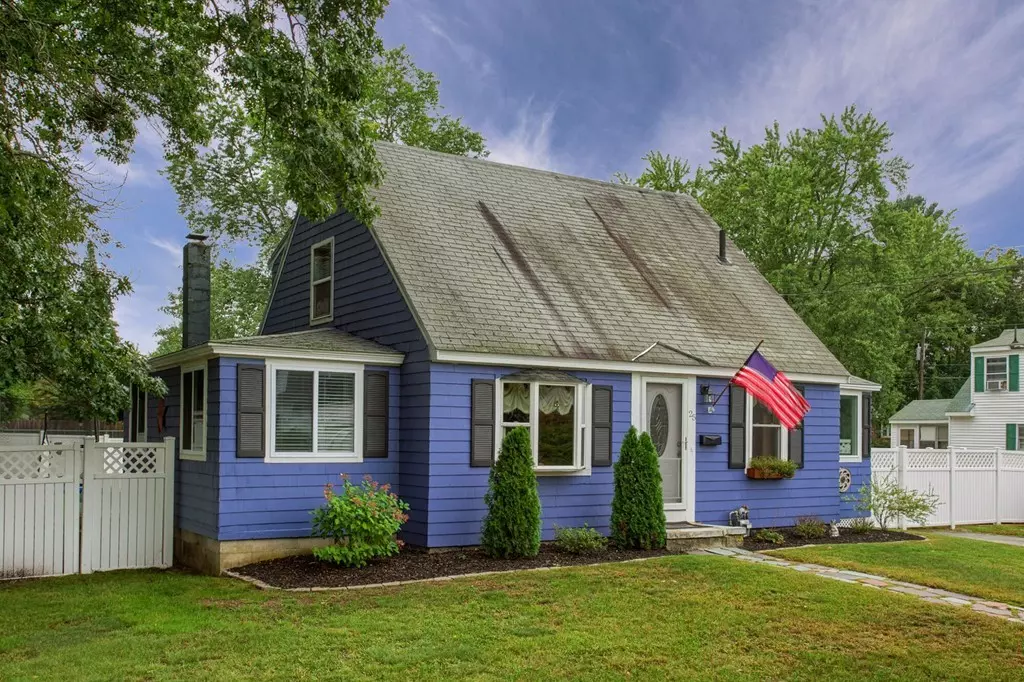 Chelmsford, MA 01824,25 Warren Ave