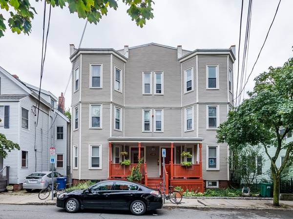 120 Pleasant St #6, Cambridge, MA 02139