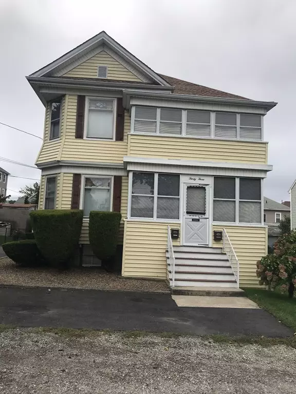 33 Arpin St, Fall River, MA 02724