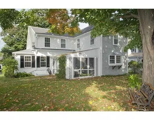 12 Pond Street, Hingham, MA 02043