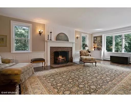 138 Oakmont Road, Barnstable, MA 02675