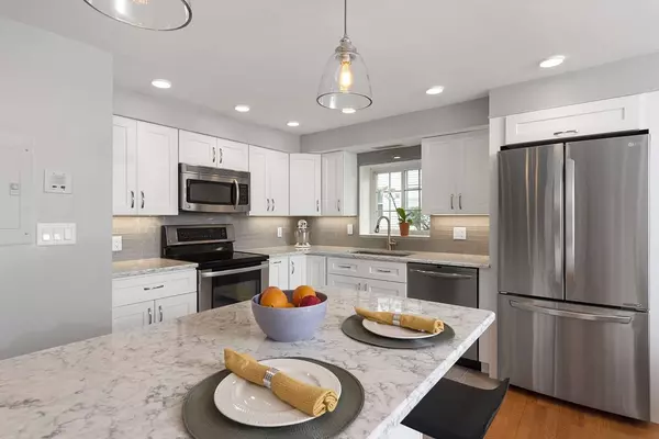 Somerville, MA 02143,103 Concord Ave #3-2