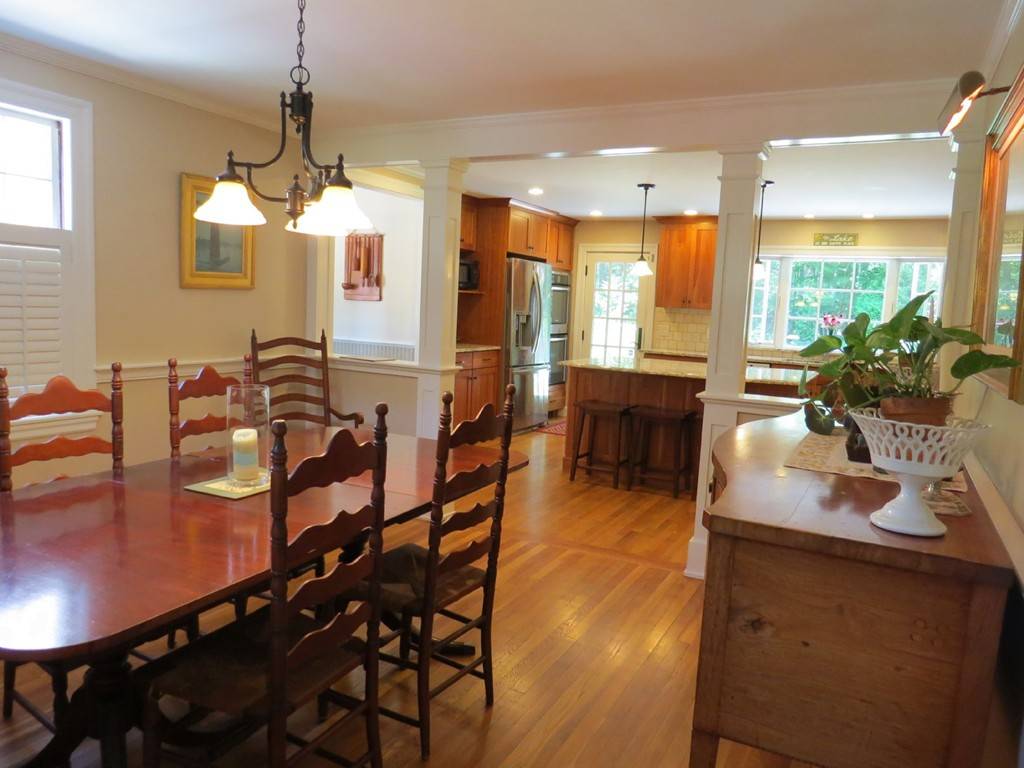 Weston, MA 02493,30 Aberdeen Rd