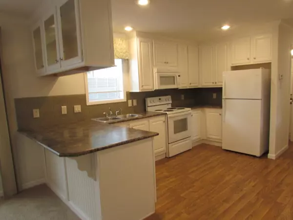 Weymouth, MA 02188,6 Stella Drive