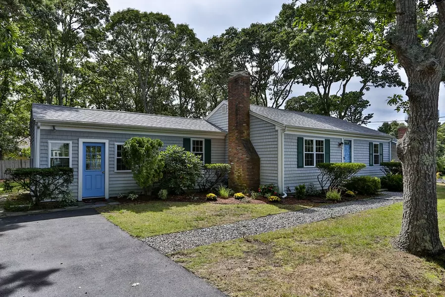 9 Orchid Ln, Yarmouth, MA 02673