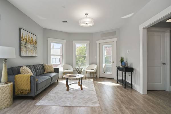 83 Merriam Street #2, Somerville, MA 02143