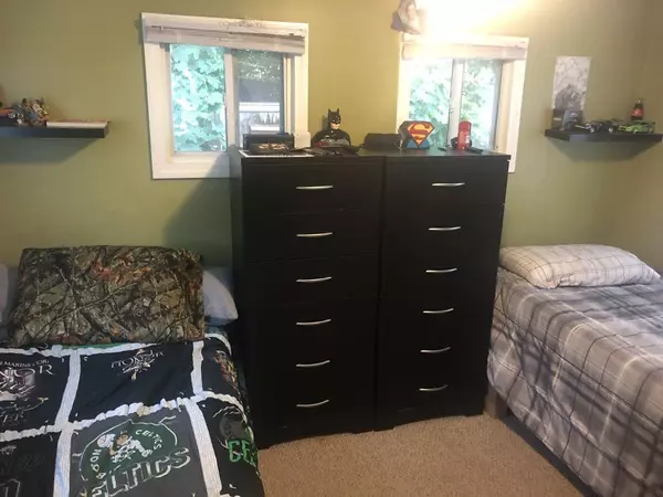 Wareham, MA 02538,5 Sean Circle