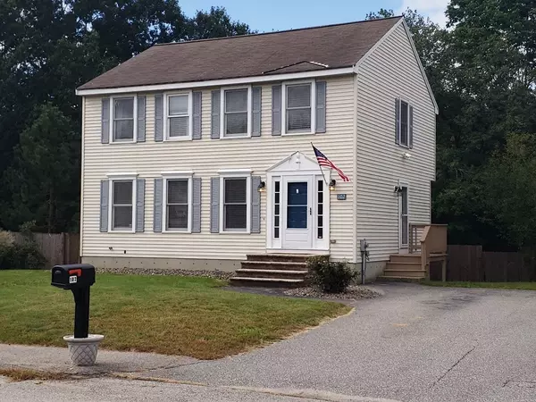 102 Wimbledon Crossing, Dracut, MA 01826