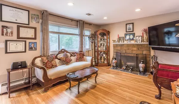 Randolph, MA 02368,23 Ox Bow Ln
