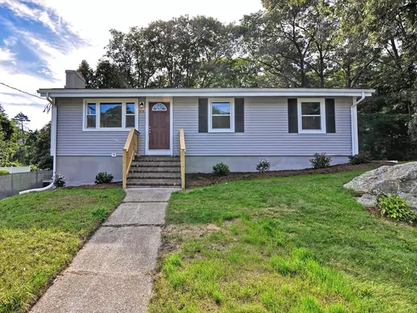 301 Oak St, Randolph, MA 02368