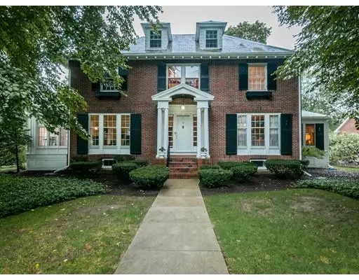 35 Howland Road, Newton, MA 02465