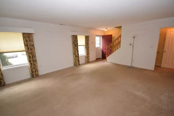 Granby, MA 01033,70 Granby Heights #70