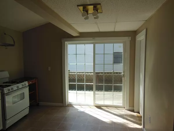 Middleboro, MA 02346,122 Peirce St