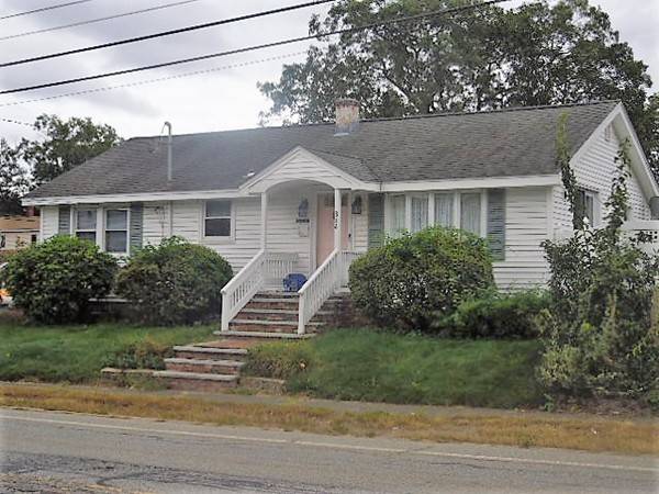 844 Princeton Blvd, Lowell, MA 01851