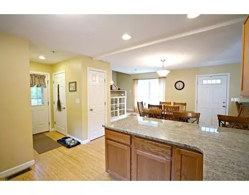 Oxford, MA 01537,616 Main St