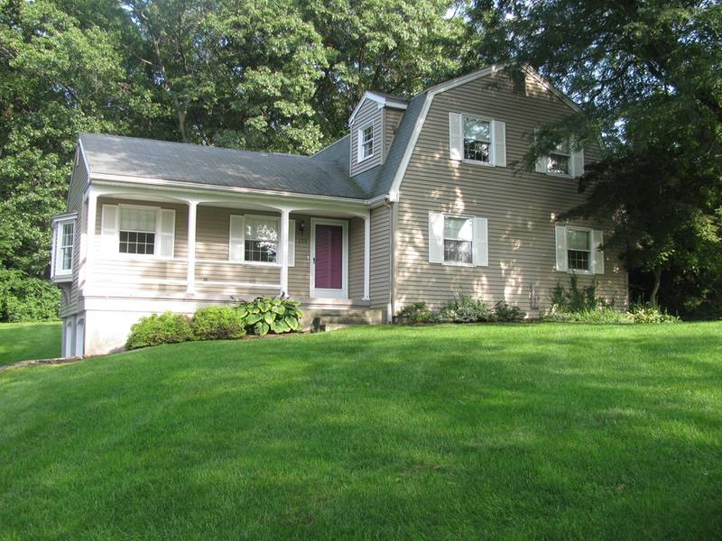 153 East Allen Ridge Rd, Springfield, MA 01118