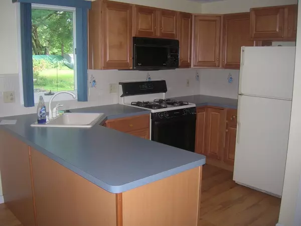 Taunton, MA 02780,31 E Glen Dr #31