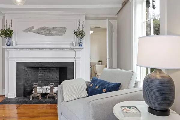 Marblehead, MA 01945,11 Washington Street