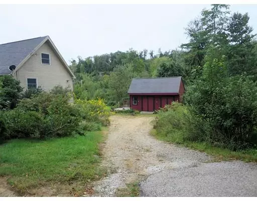 Brimfield, MA 01010,24 5 Bridge Rd