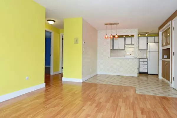 Marlborough, MA 01752,666 Farm Rd #9