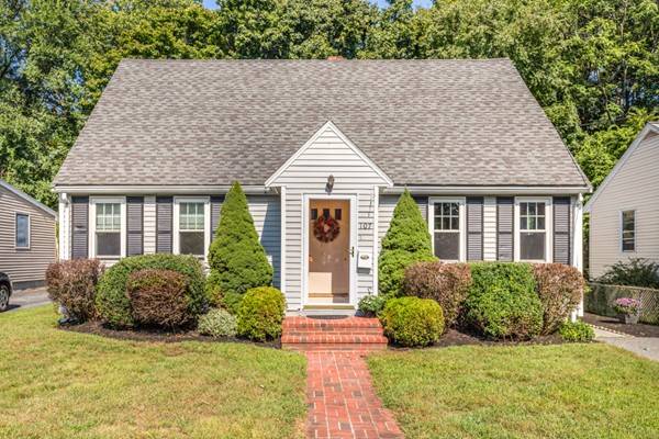 107 Roberts Rd, Medford, MA 02155