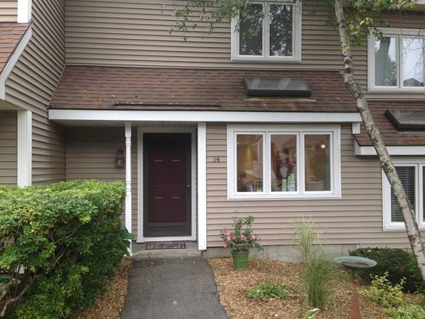 66 Pleasant #14, Oxford, MA 01537