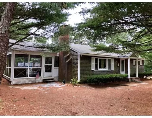 40 Mates Ln, Eastham, MA 02642