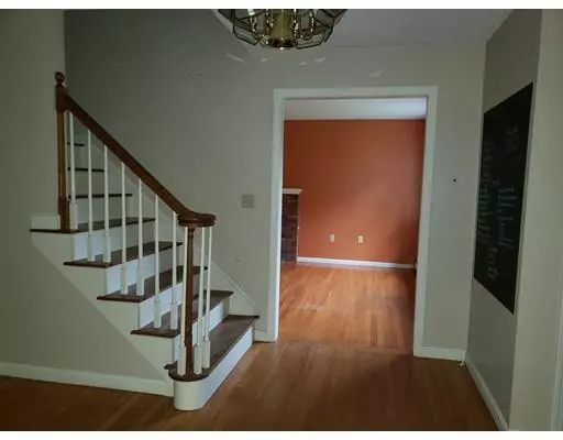 Sturbridge, MA 01518,244 Cedar St