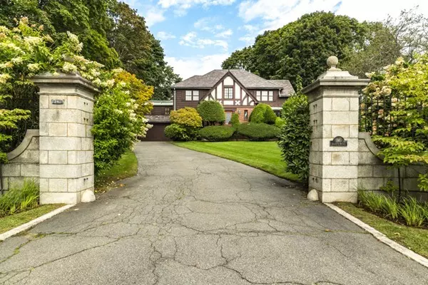 Swampscott, MA 01907,240 Atlantic Ave