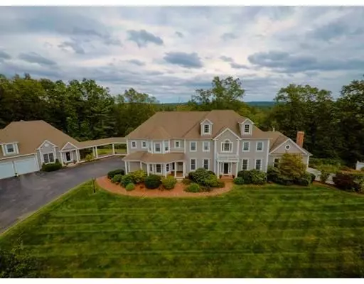 32&34 Autumn Ridge Rd, Berlin, MA 01503