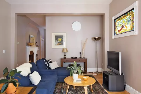 Brookline, MA 02446,23 Harvard Avenue #1