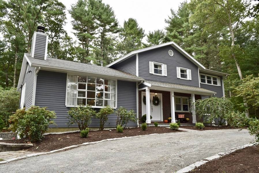 8 Winter Hill Rd, Mattapoisett, MA 02739