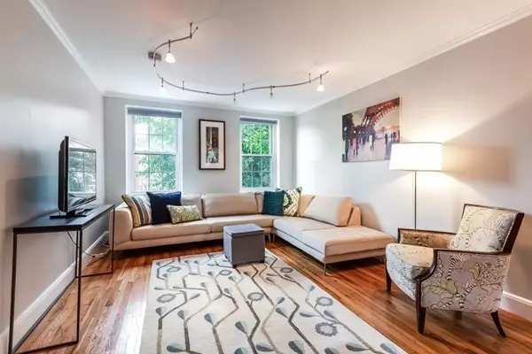 21 Englewood Ave #5, Brookline, MA 02445