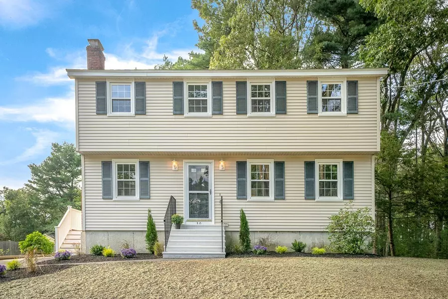 30 Barbara D Ln, Tewksbury, MA 01876