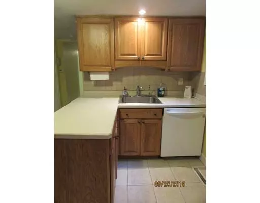 Lakeville, MA 02347,25 Beechwood Ave