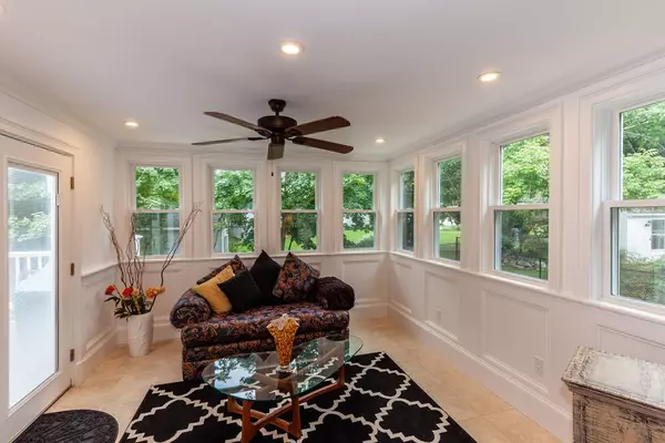 21 Trowbridge Cir, Stoughton, MA 02072