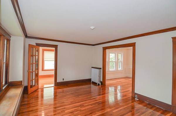 Arlington, MA 02474,11 Newton Rd