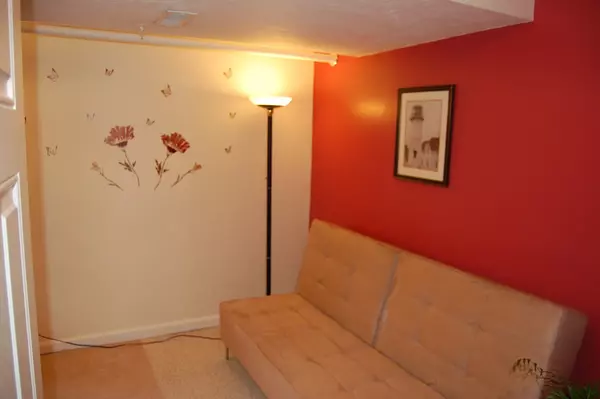Chelmsford, MA 01824,140 Steadman #10