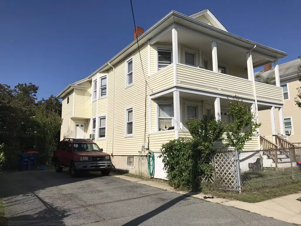 Fairhaven, MA 02719,10 Winsor St