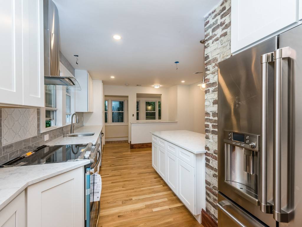 Medford, MA 02155,307 Fellsway W