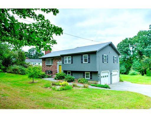 31 Locust Rd, Chelmsford, MA 01824