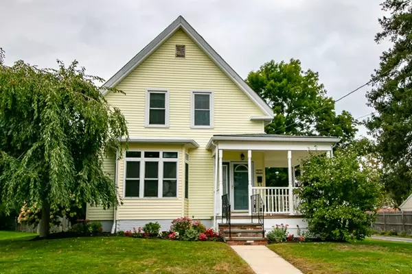 37 Hobart Sq, Whitman, MA 02382