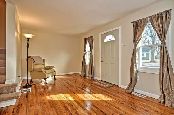 Attleboro, MA 02703,21 Milk Street #1