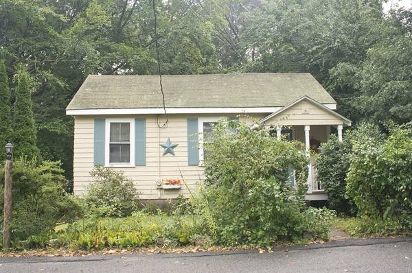 55 Woodland St, Wayland, MA 01778