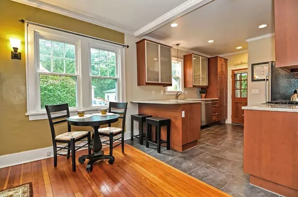 Mansfield, MA 02048,465 S Main St