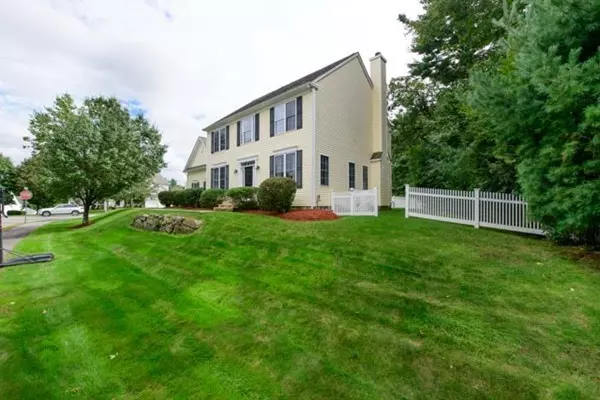 North Andover, MA 01845,6 Garnet Circle