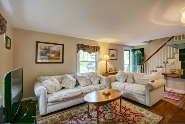 Fitchburg, MA 01420,457 Townsend St